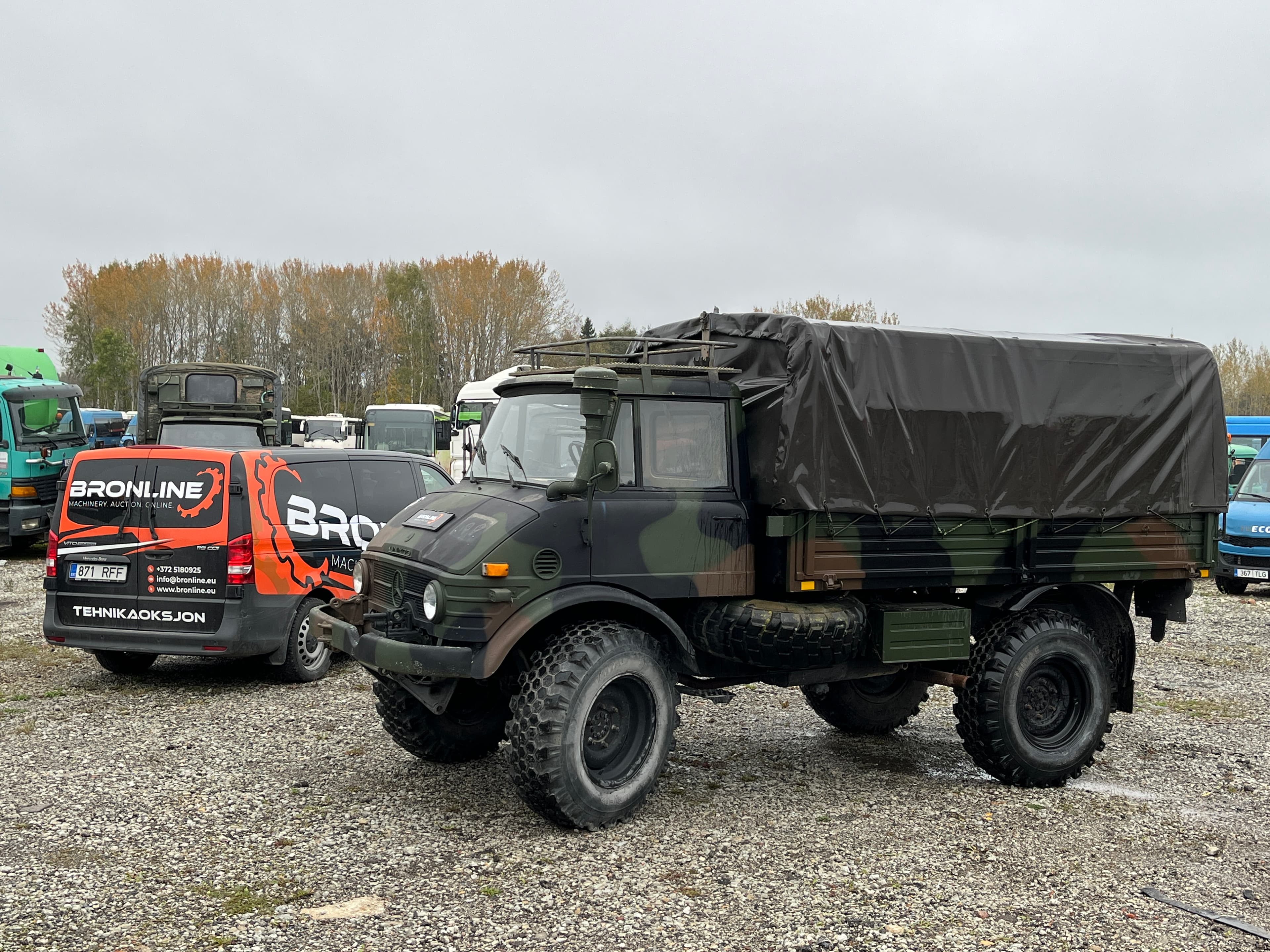 MERCEDES-BENZ UNIMOG 416