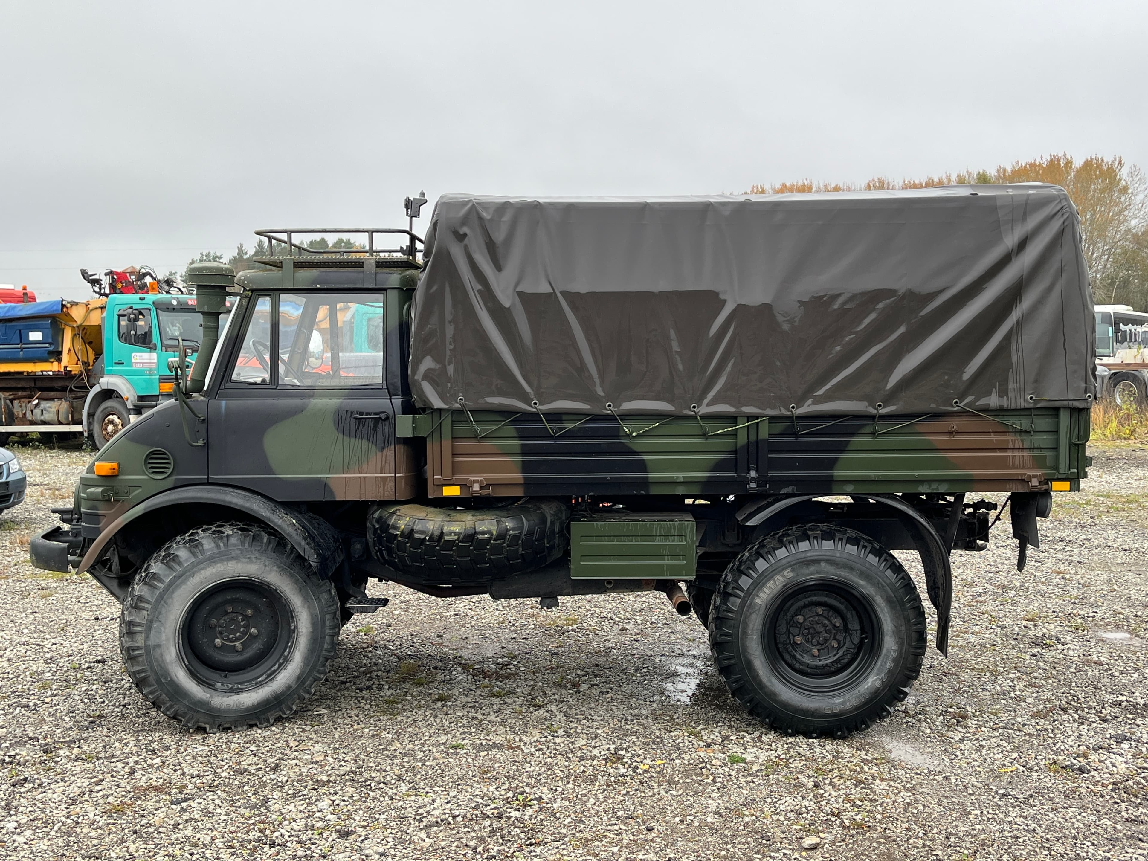 MERCEDES-BENZ UNIMOG 416