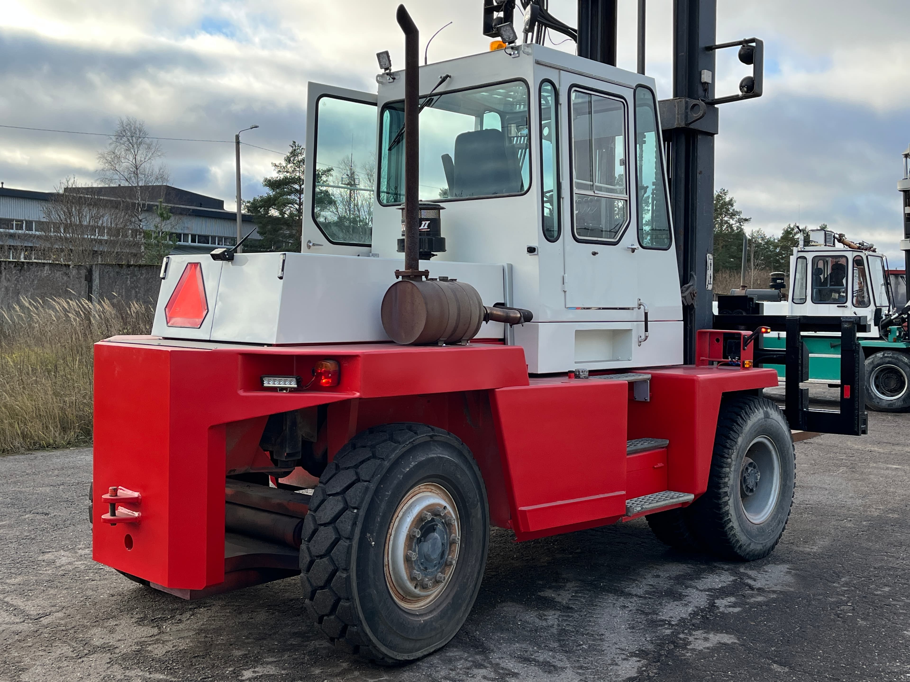 Kalmar LMV DB 13,6-600