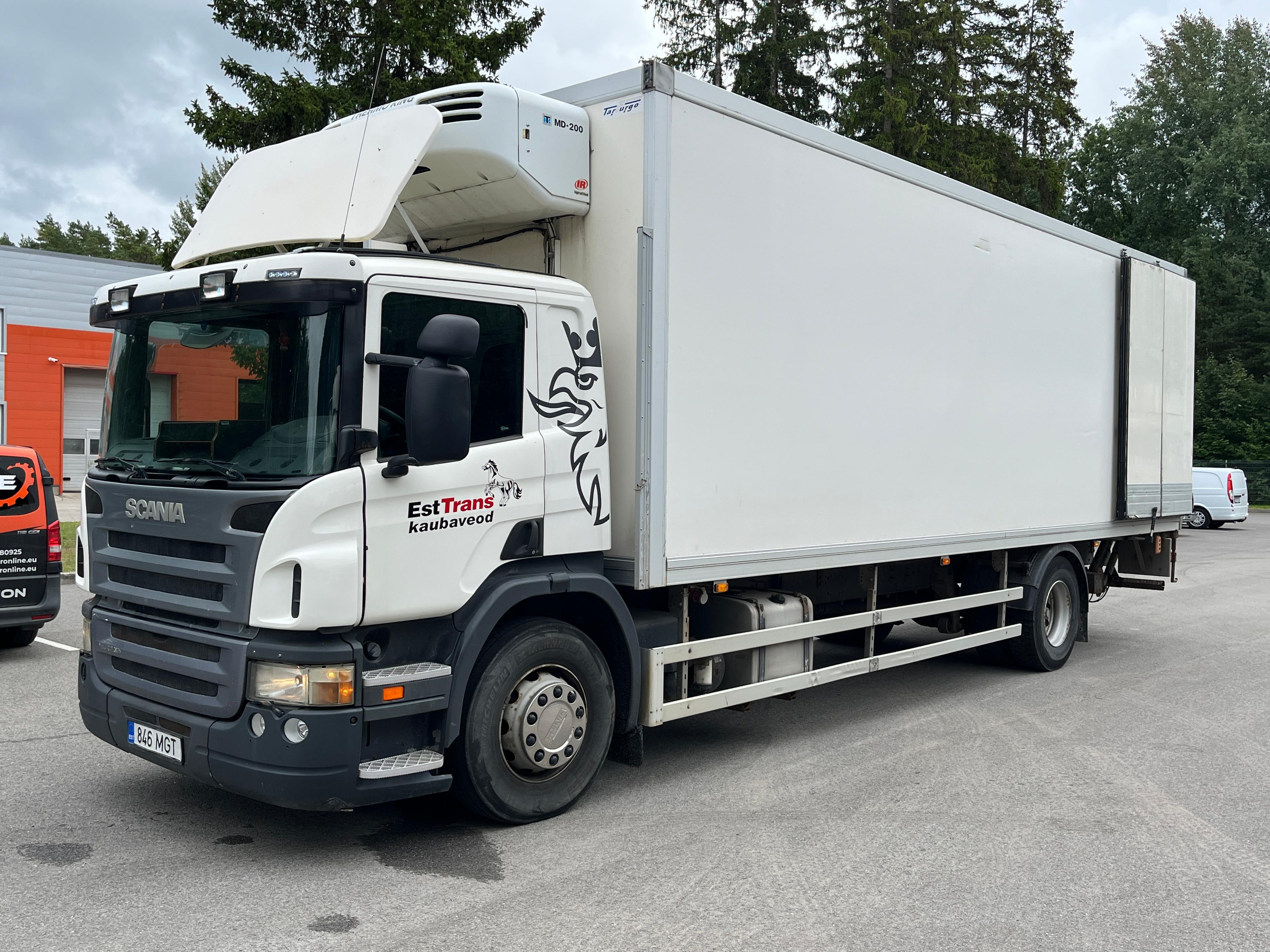 SCANIA P 230 DB4X2MNB Refrigerator