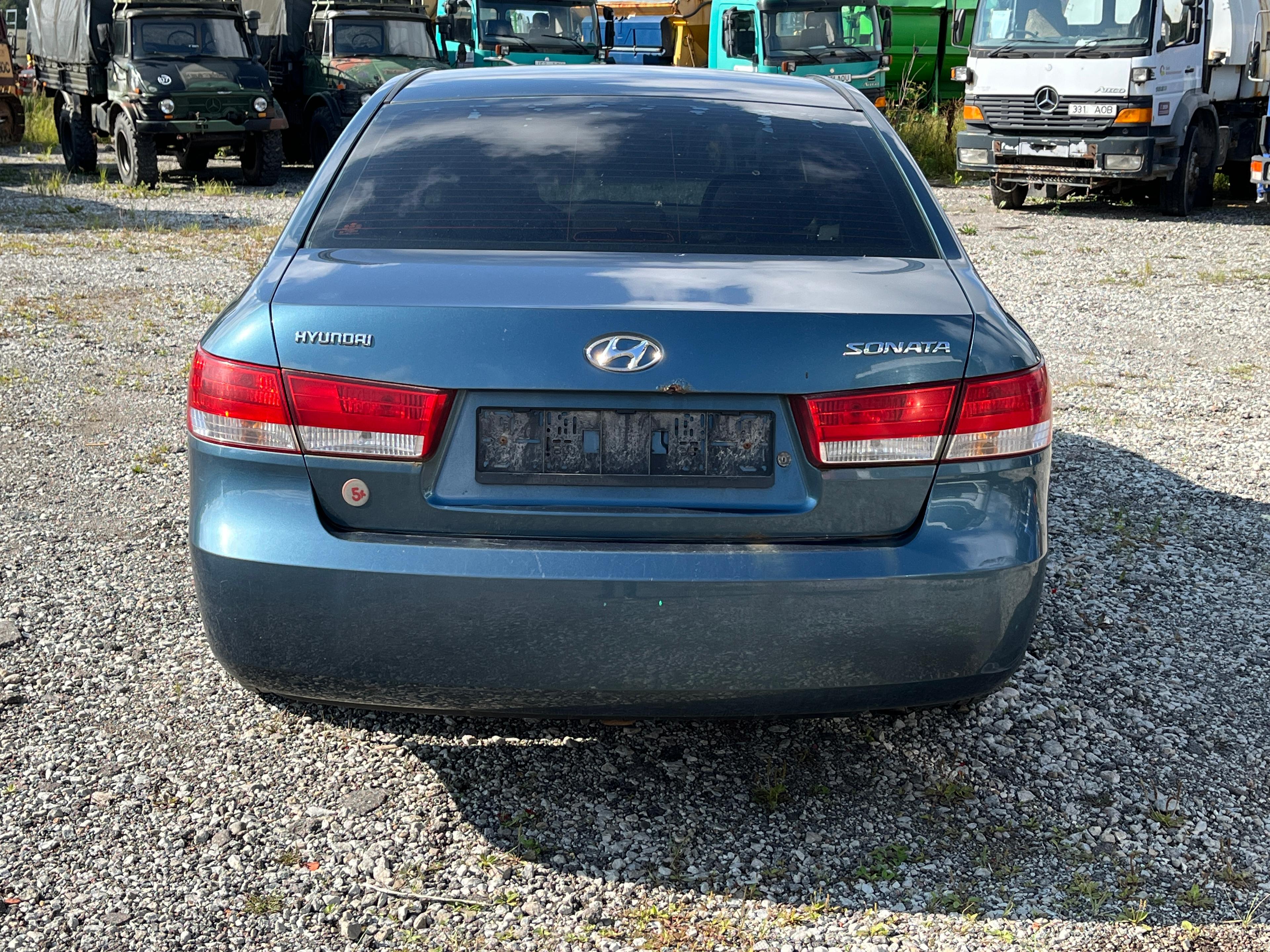 HYUNDAI SONATA