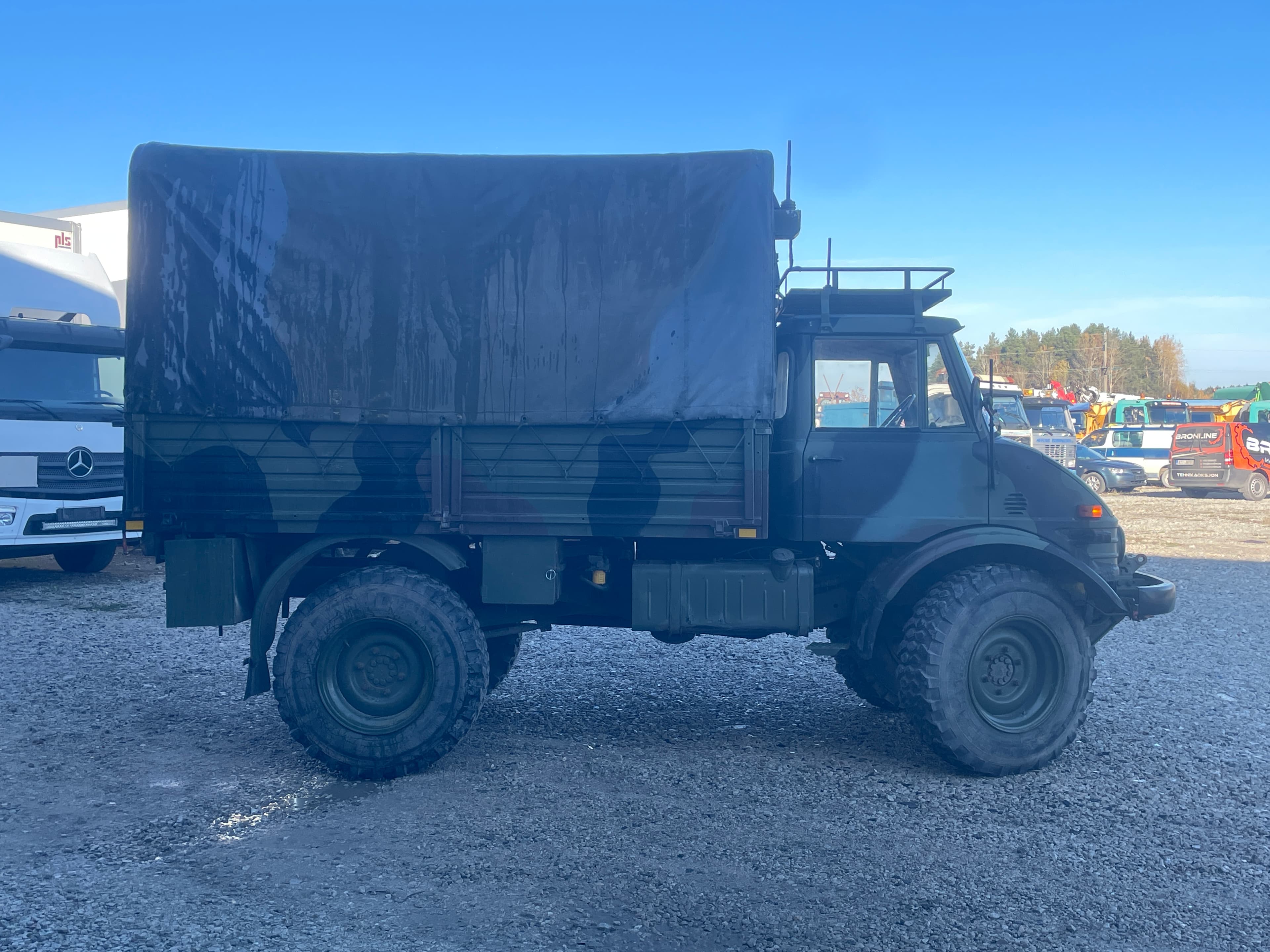 MERCEDES-BENZ UNIMOG 416