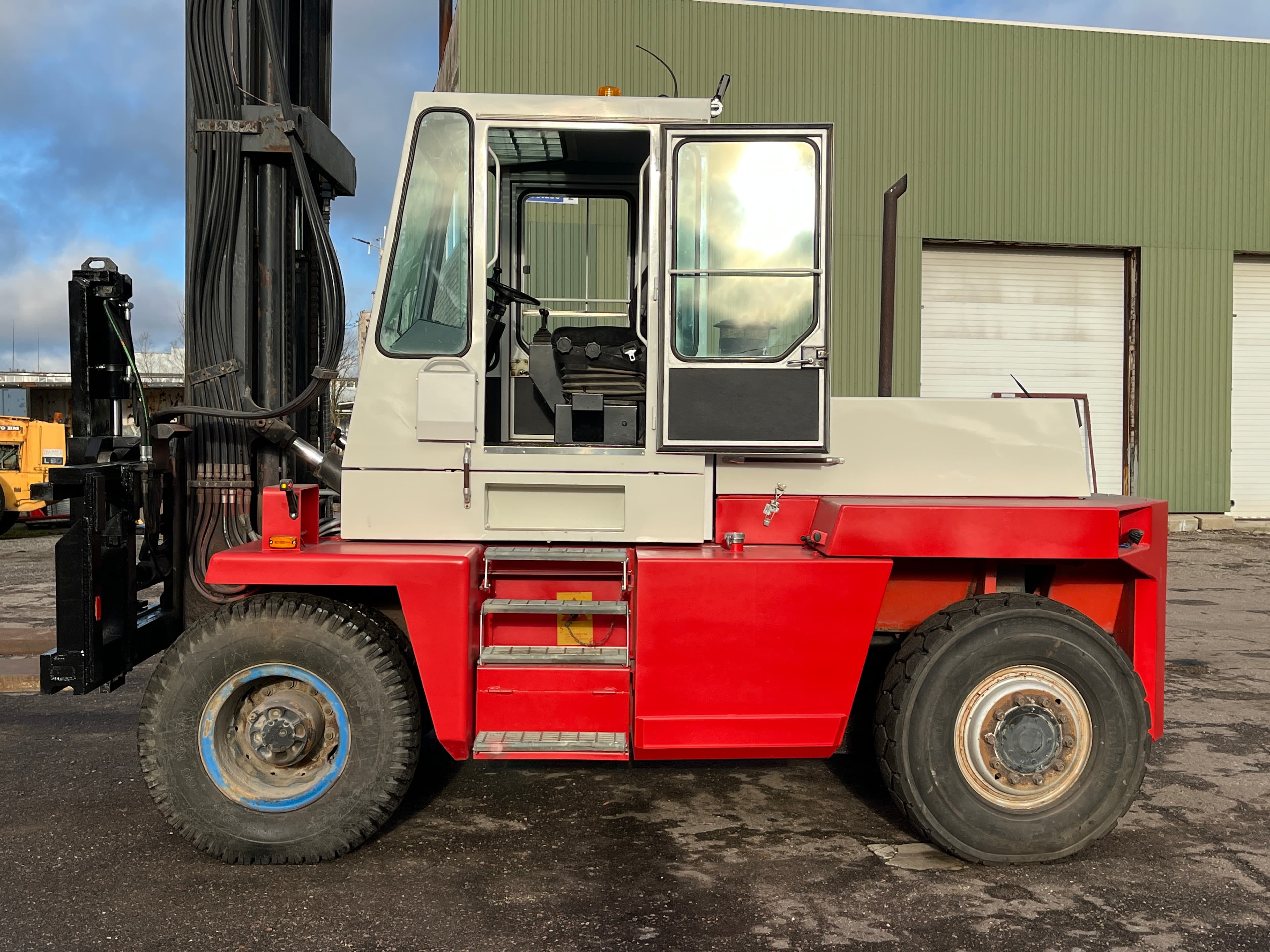 Kalmar LMV DB 13,6-600