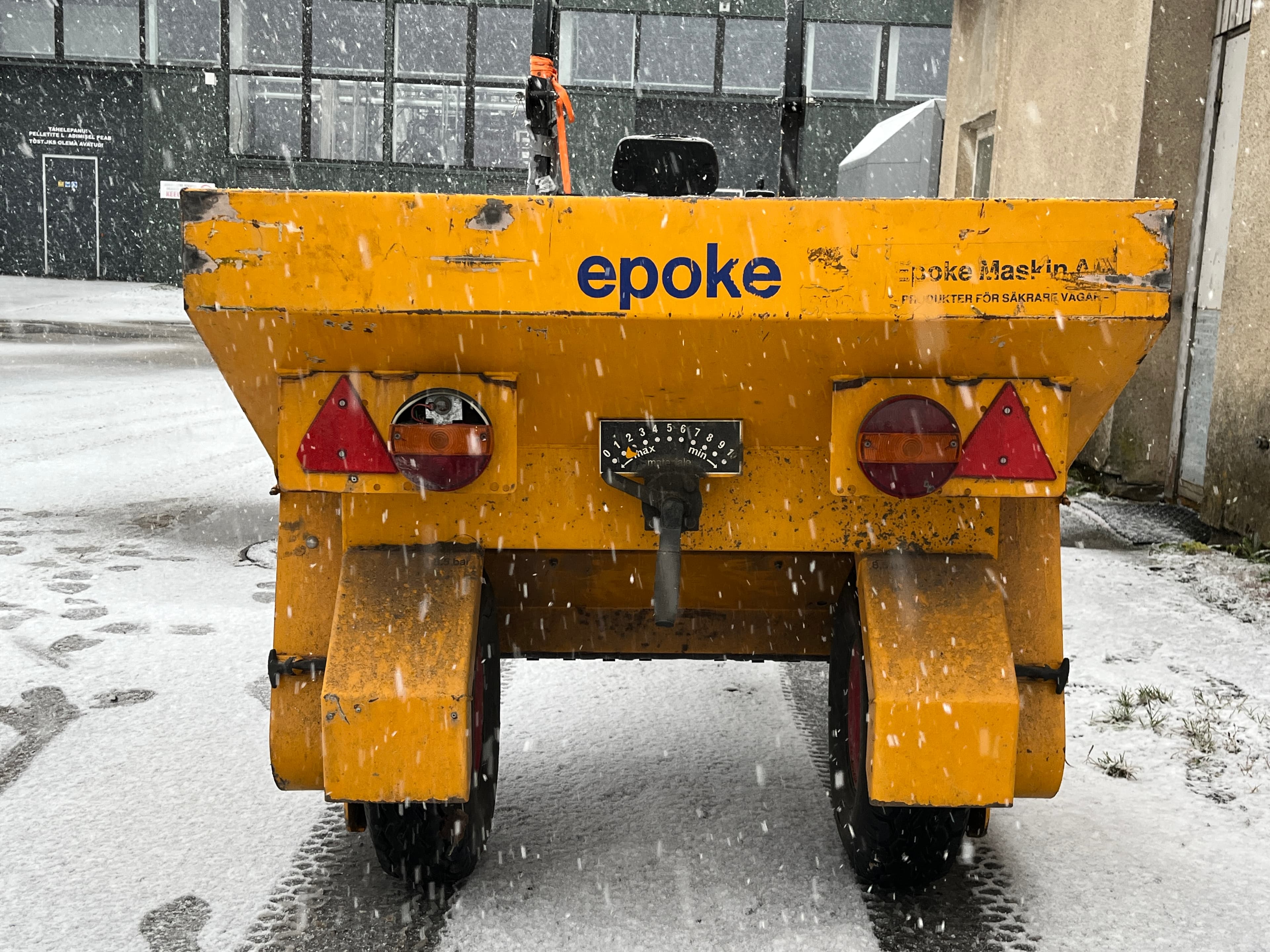 Epoke SKE8 Towed spreader